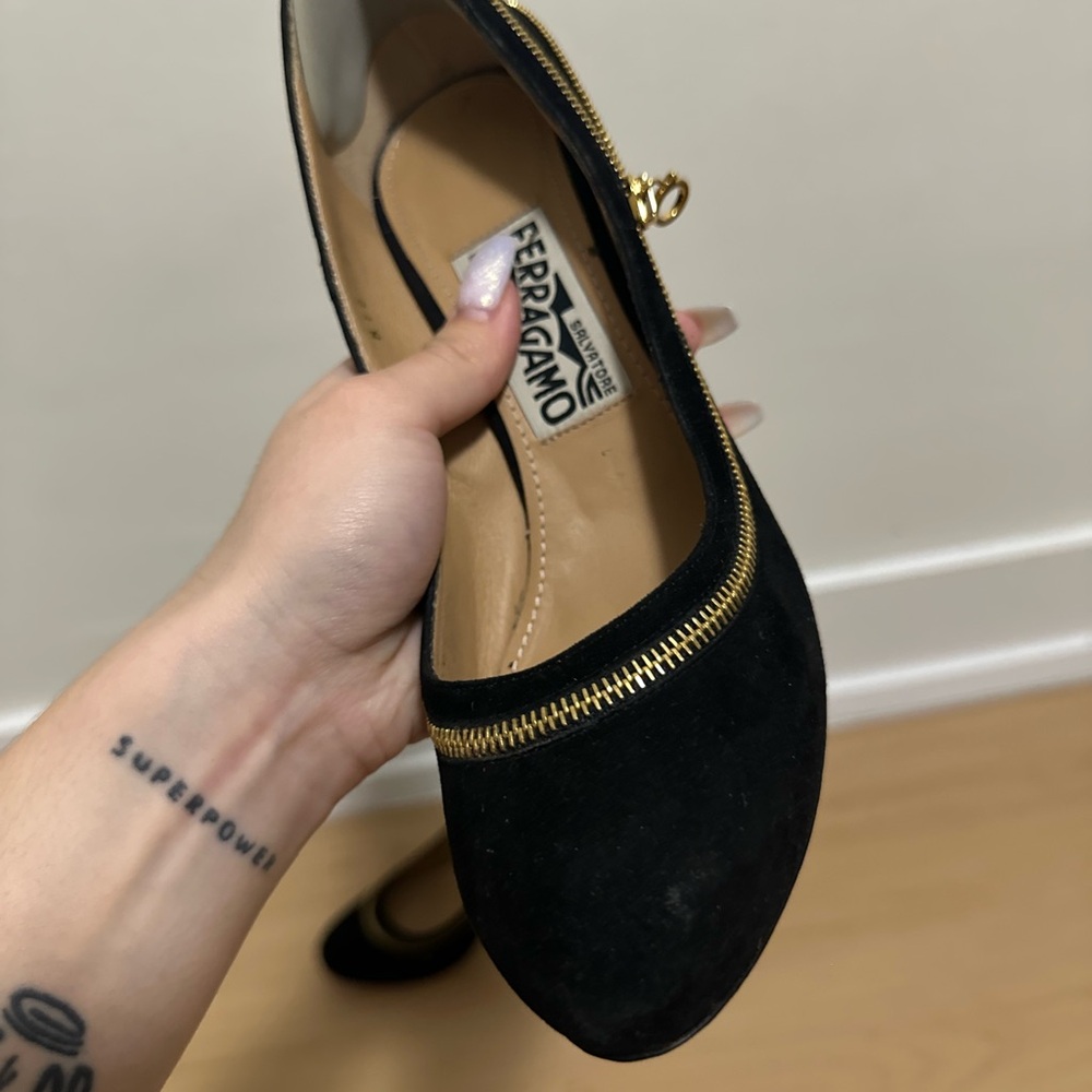 SALVATORE FERRAGAMO Black Suede Zip Platform Heels Made in Italy  size US6,5 - Picture 9 of 11